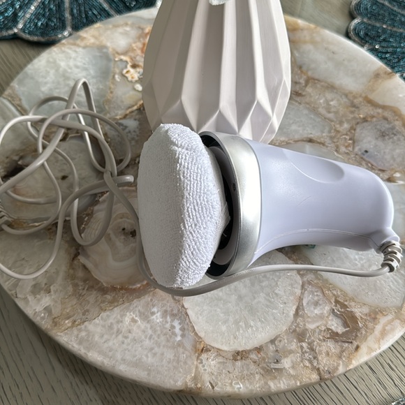 This is a Body Sculpt to shape your body. - Picture 3 of 7